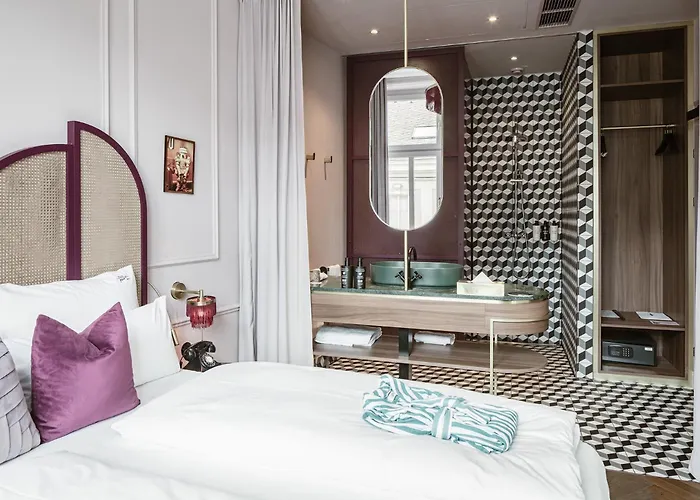 Eurostars Josefine Hotel 4*