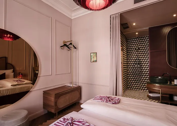 Eurostars Josefine 4*